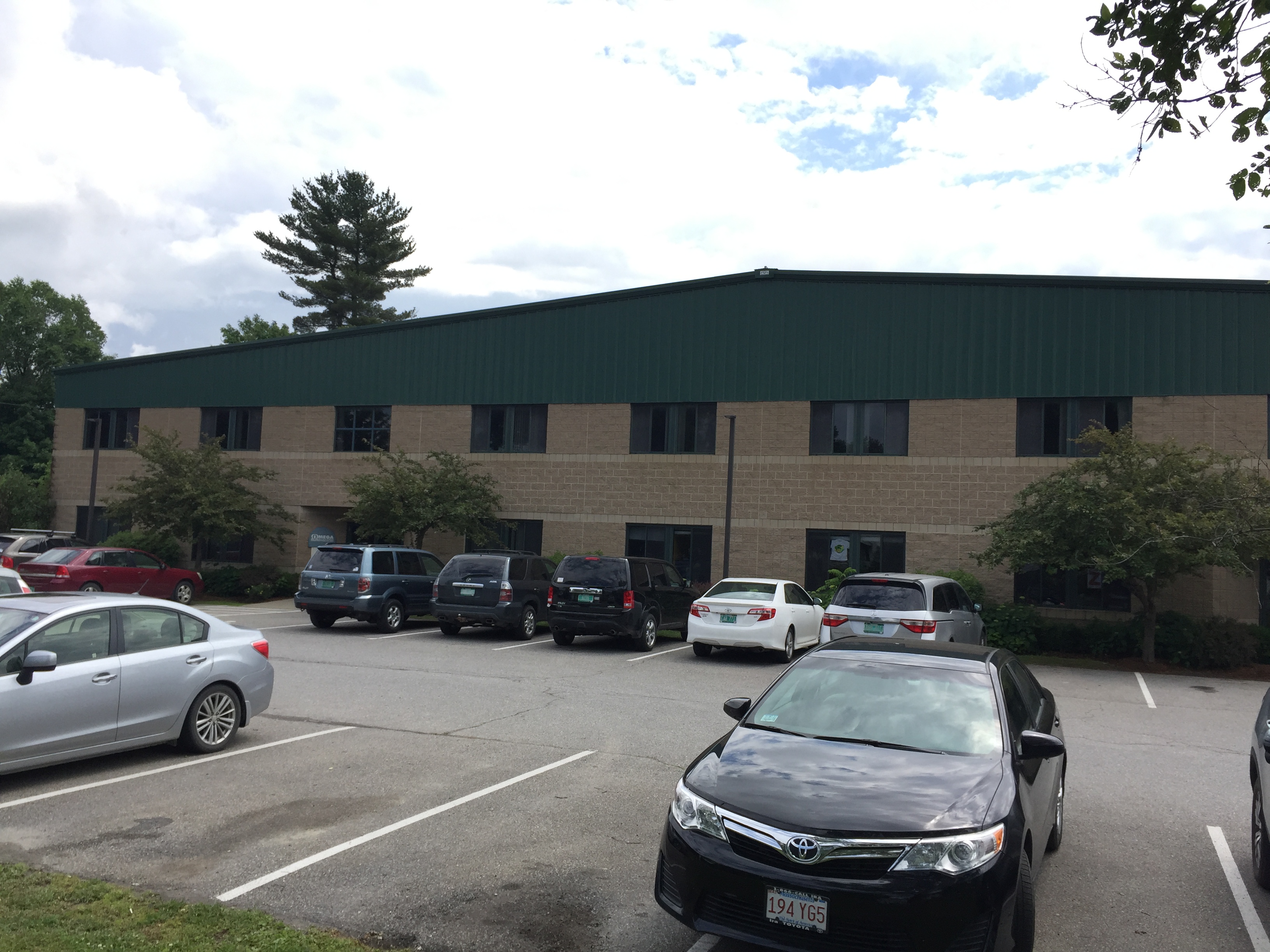 25 Omega Drive, Williston 4,800 SF Office For Lease Omega Realty